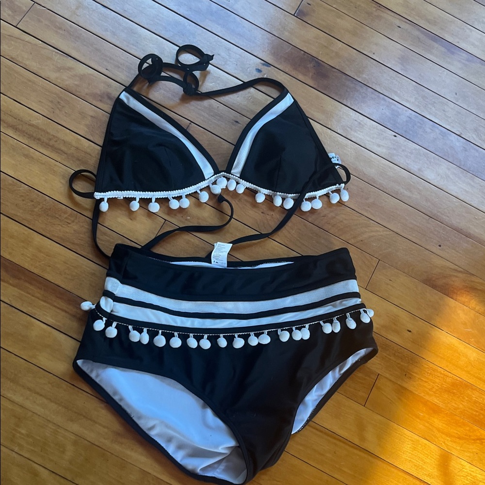 COCOSHIP Black and White Pom-Pom High-Waist Bikini